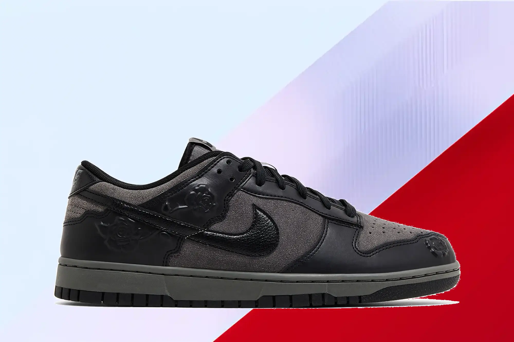  Wmns Dunk Low 'Black Roses'